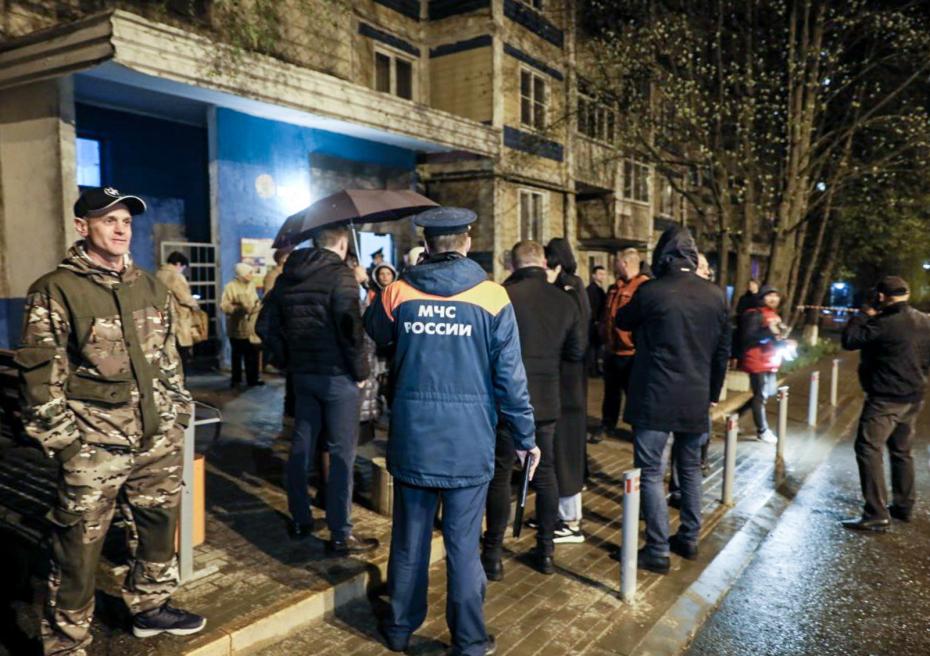 Ситуация на месте взрыва на перекрестке улиц Ватутина и Губкина