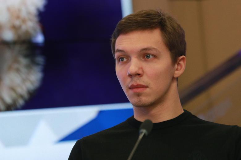 Фигурист Дмитрий Соловьёв
