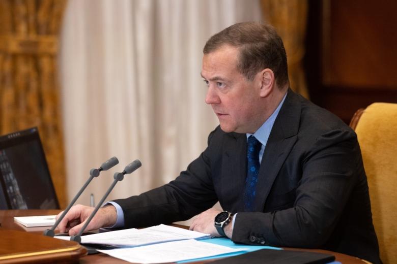 Дмитрий Медведев