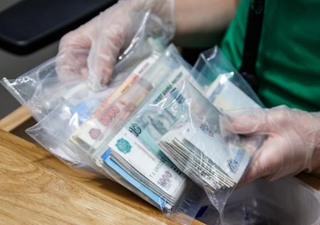В ЦБ назвали неразумным тратить средства ФНБ на зарплаты граждан