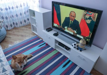В ГД хотят обязать каналы снабжать выступления президента сурдопереводом