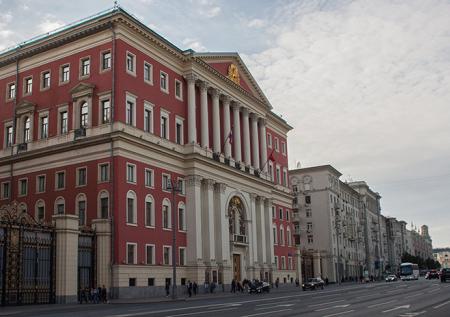 Власти Москвы сдали подвал на 741% дороже первоначальной цены