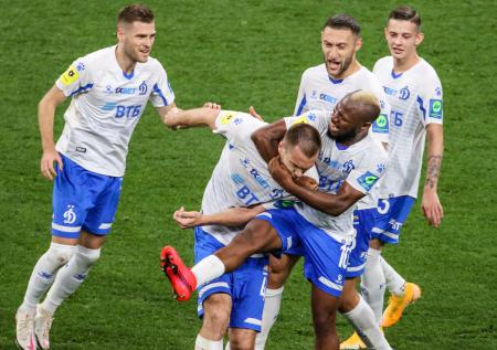 «Спартак» и «Сочи» близко: «Динамо» наказало «Зенит» благодаря голу Шуньича