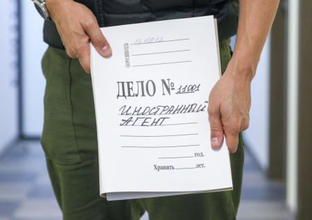 Организацию со знатоками из «Что? Где? Когда?» признали нежелательной в РФ