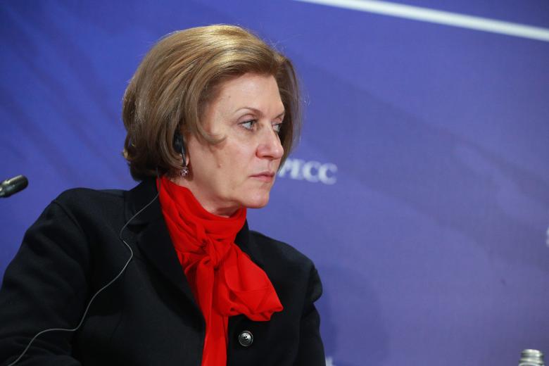 Анна Попова