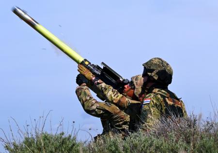 Будет ли НАТО сбивать российские ракеты над Украиной: при чем тут Румыния