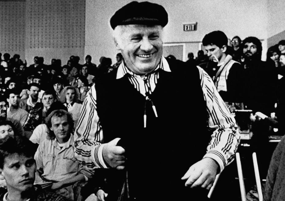 1990 год