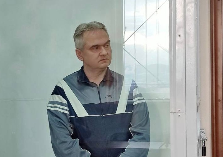 Денис Майбород