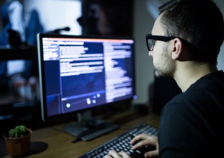 IT-специалист усомнился в эффективности запрета удаленки для россиян