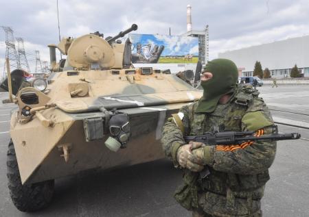 Осудивших спецоперацию российских звезд призвали повиниться перед народом