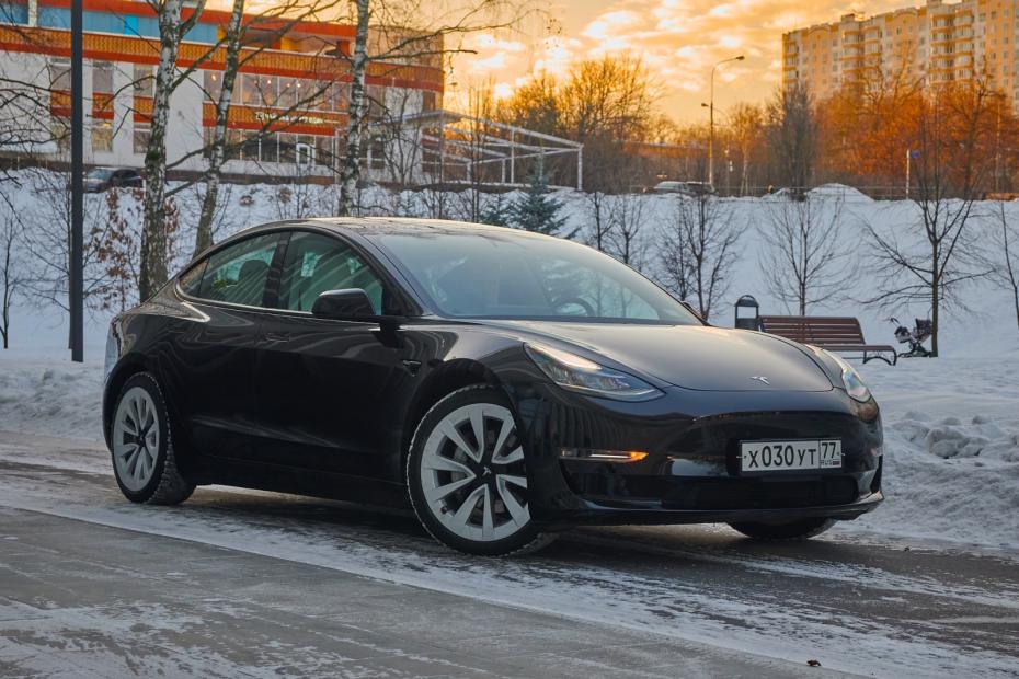 Tesla Model 3 