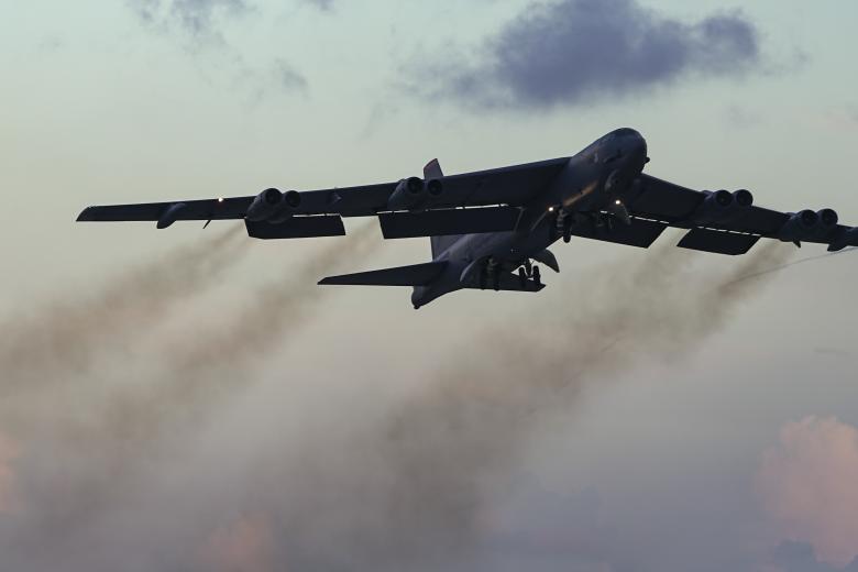 Бомбардировщик B-52H 