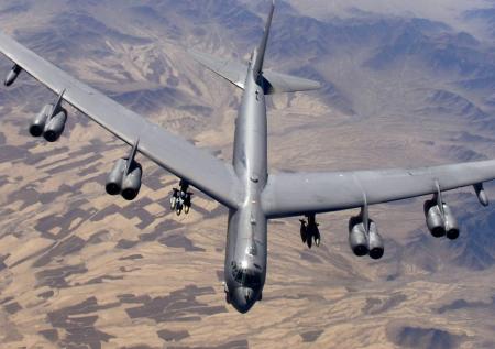 Reuters: США хотят разместить ядерные бомбардировщики B-52s в Австралии