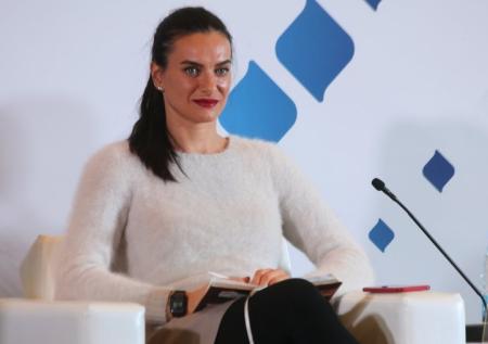 Исинбаева назвала решение WADA убийственным для российского спорта