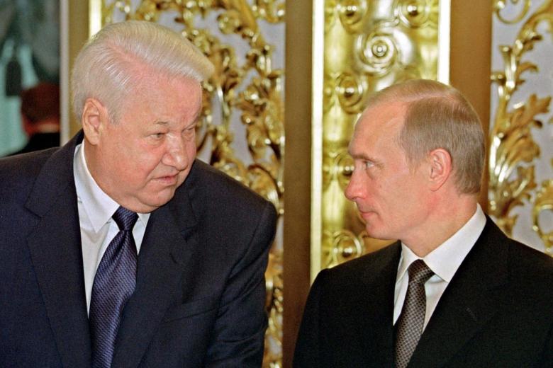 Президент РФ Владимир Путин, первый президент Борис Ельцин