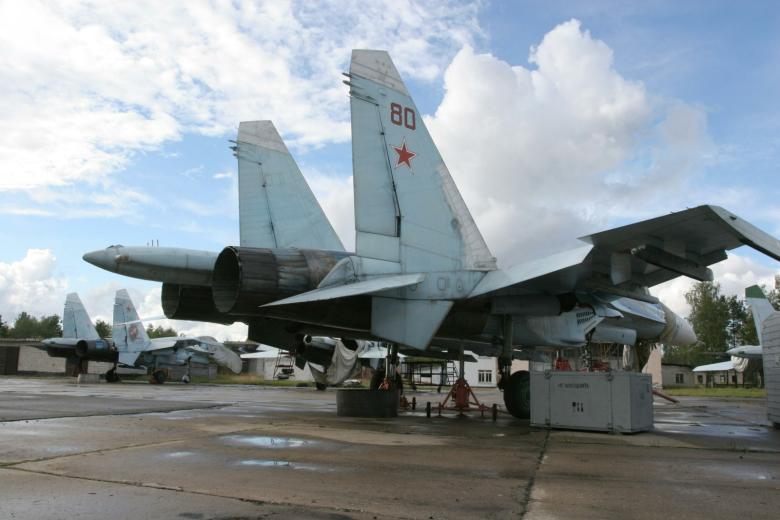 Истребители Су-27