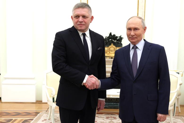 Владимир Путин с премьер-министром Словакии Робертом Фицо