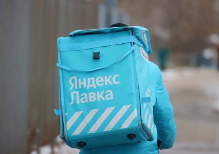 «Если бы это был ребенок?»: курьер снес петербуржца на скорости 50 км/ч