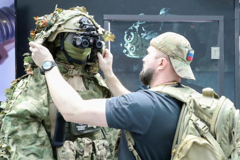 На международной выставке оружия и товаров для охоты ORELEXPO-2022 в Гостином дворе.