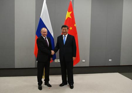 Путин: Россия не планирует создавать военный союз с Китаем