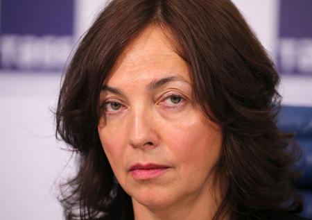Супруга Рогозина учредила фан-клуб Роскосмоса