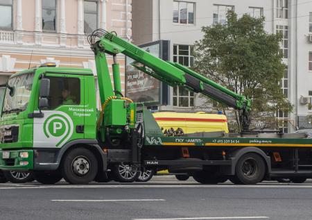 В Москве мошенники придумали новую схему обмана автовладельцев