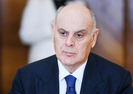 Главы российских регионов решили поддержать президента Абхазии