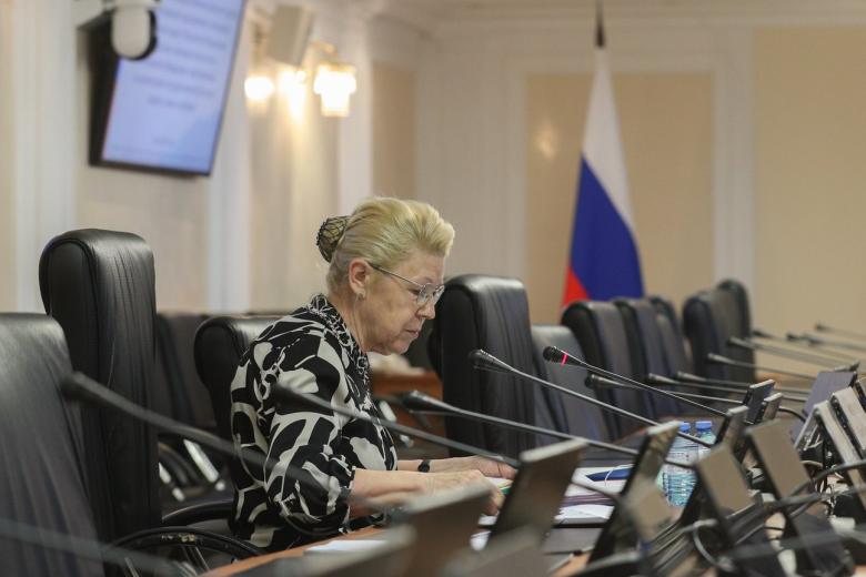 Член Совета Федерации Елена Мизулина