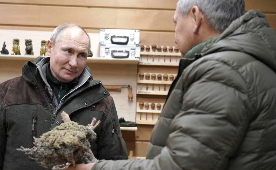 Владимир Путин и Сергей Шойгу