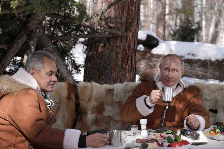 Сергей Шойгу и Владимир Путин