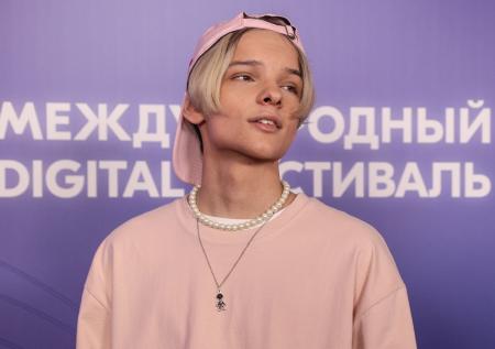 Блогер Егор Шип сообщил, что практически ослеп