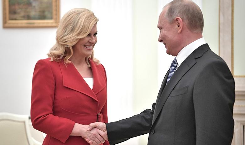 Президенты Хорватии и РФ Колинда Грабар-Китарович и Владимир Путин