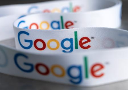 Reuters: Google приостановит монетизацию для государственных СМИ России