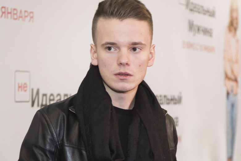 Арсений Шульгин, сын певицы Валерии
