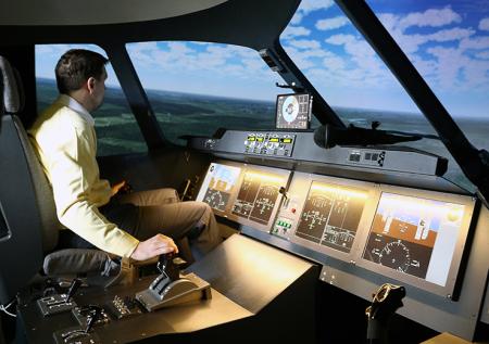  Минтранс впустую тратит миллиарды рублей на обучение лётчиков
