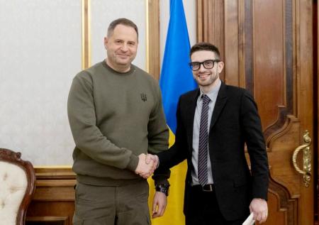 Сорос договорился с Украиной о выделении земли под опасные отходы