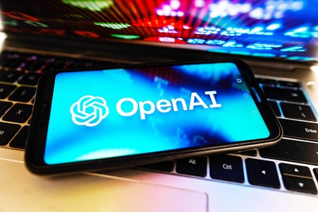 VK запретила нейросетям от OpenAI собирать данные с «Дзена»