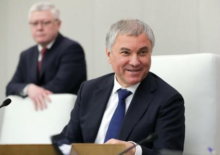Володин поздравил граждан с Днем России