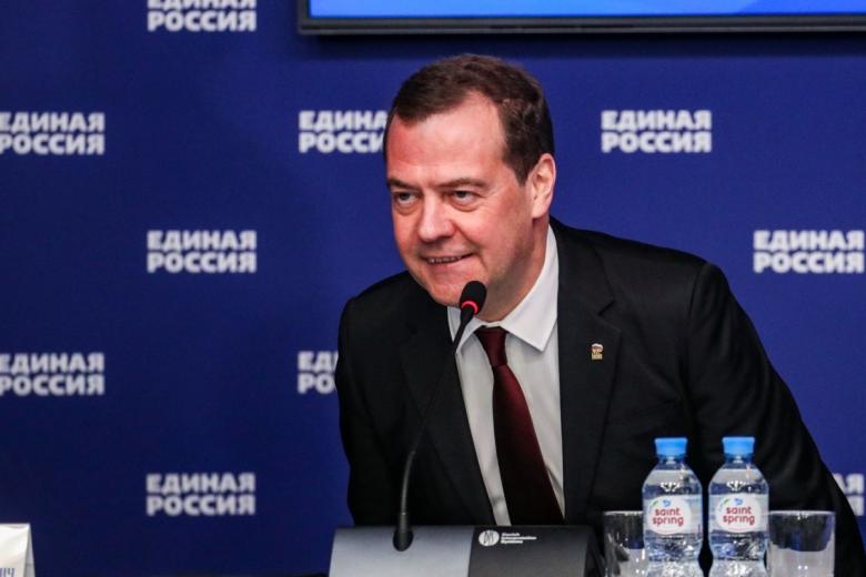 Дмитрий Медведев