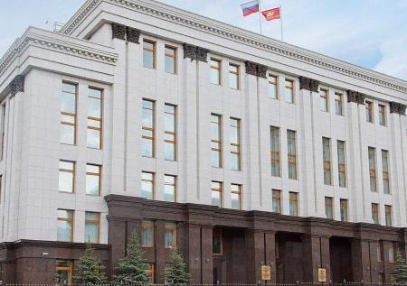 Здание администрации Челябинской области забросали коктейлями Молотова