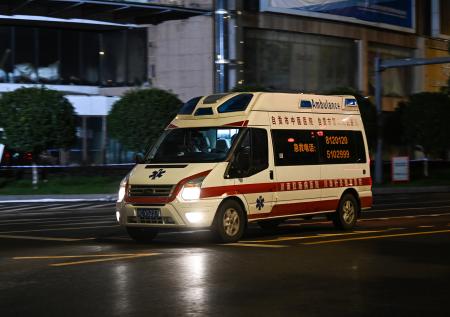 Внедорожник влетел в толпу после показа российского Су-57 в Китае