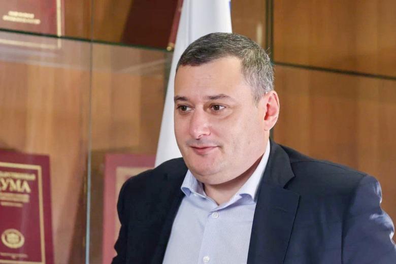 Александр Хинштейн