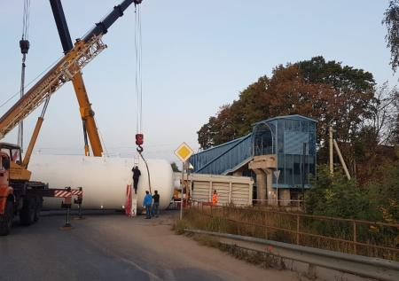 Причиной сноса фурой пешеходного моста под Москвой стал негабаритный груз