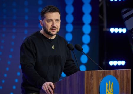 Зеленский обсудил с Макроном реализацию украинской формулы мира