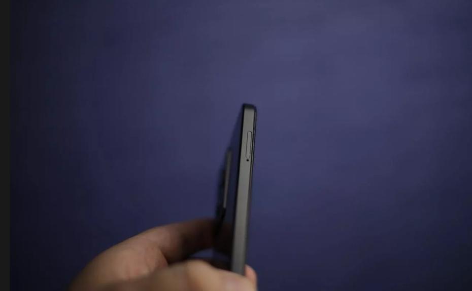 Российский смартфон «Р-ФОН»