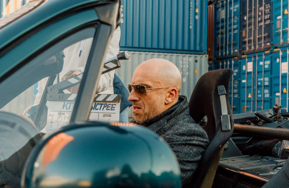 Дмитрий Нагиев в сериале «Кто быстрее?»