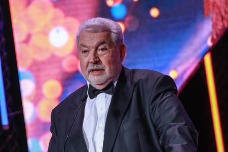 Гусман не подтвердил информацию о закрытии Высшей лиги КВН