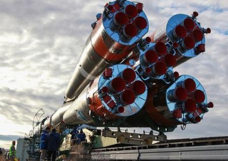 «Союз-ФГ» собрали на Байконуре для отправки экспедиции на МКС