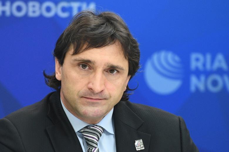 Максим Агапитов