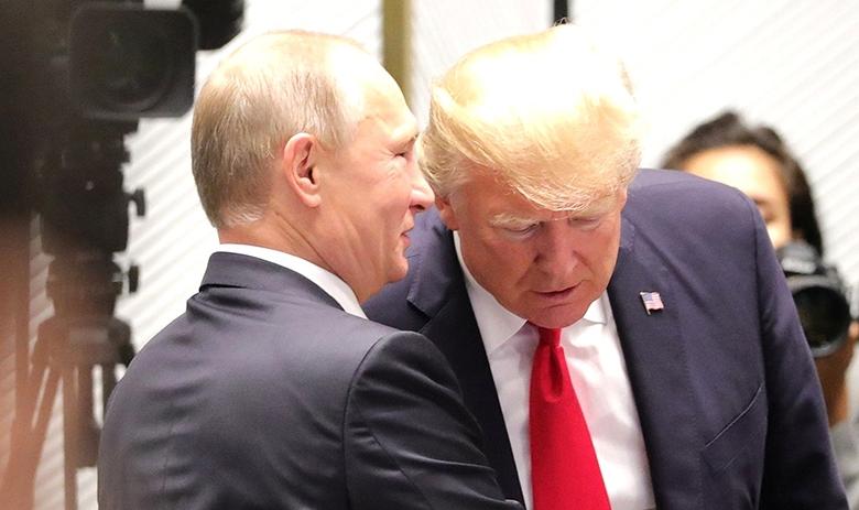 Президент РФ Владимир Путин и президент США Дональд Трамп